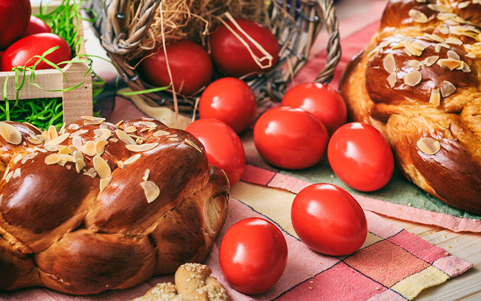 Greek Easter in Halkidiki: A Complete Guide to Orthodox Traditions and Celebrations