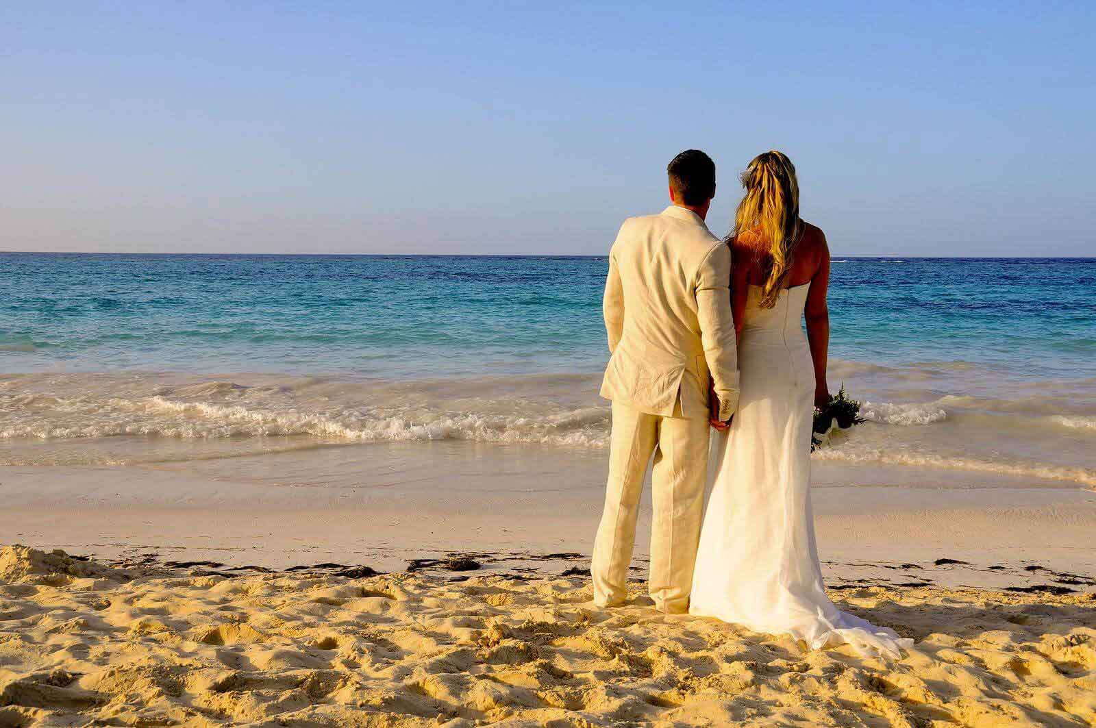 Destination Weddings in Halkidiki: Venues, Timing and Planning